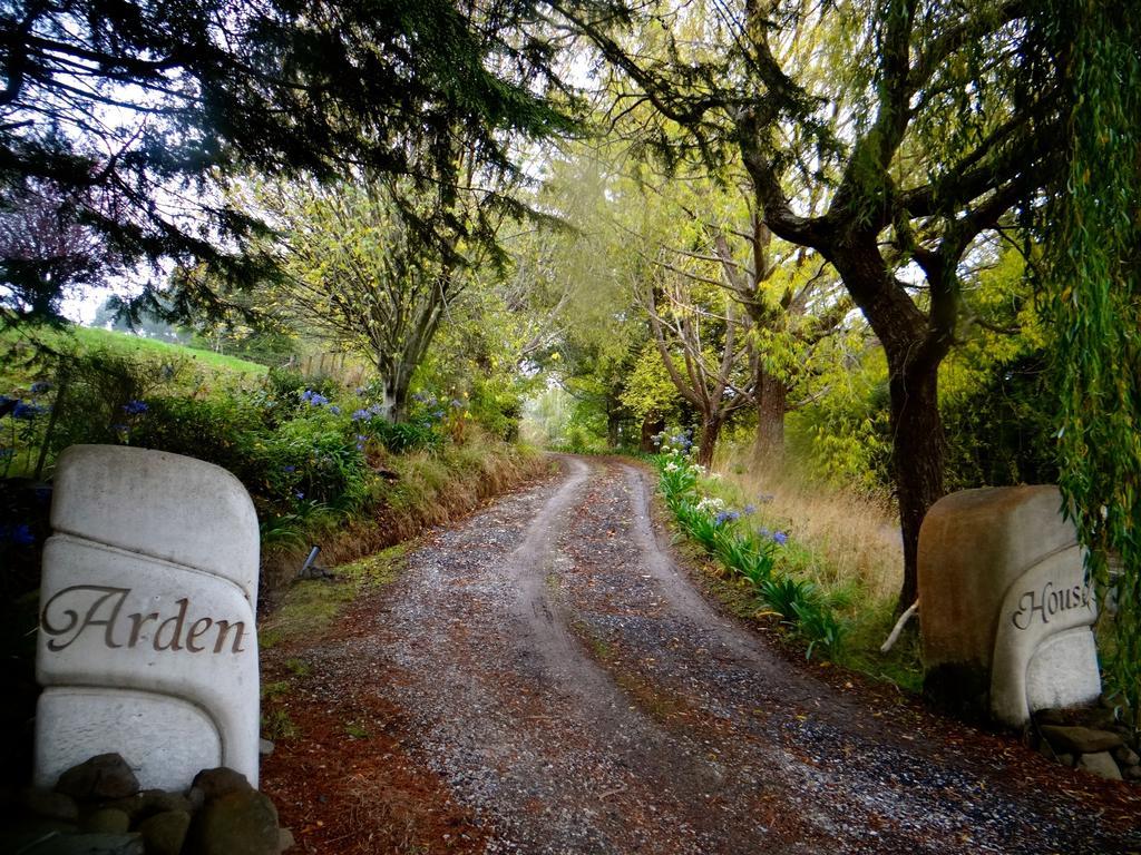 Arden Country House Waitati エクステリア 写真